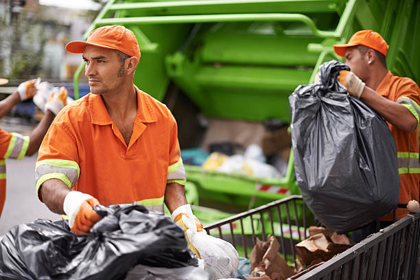 Best Construction Debris Removal  in St Paul, MN